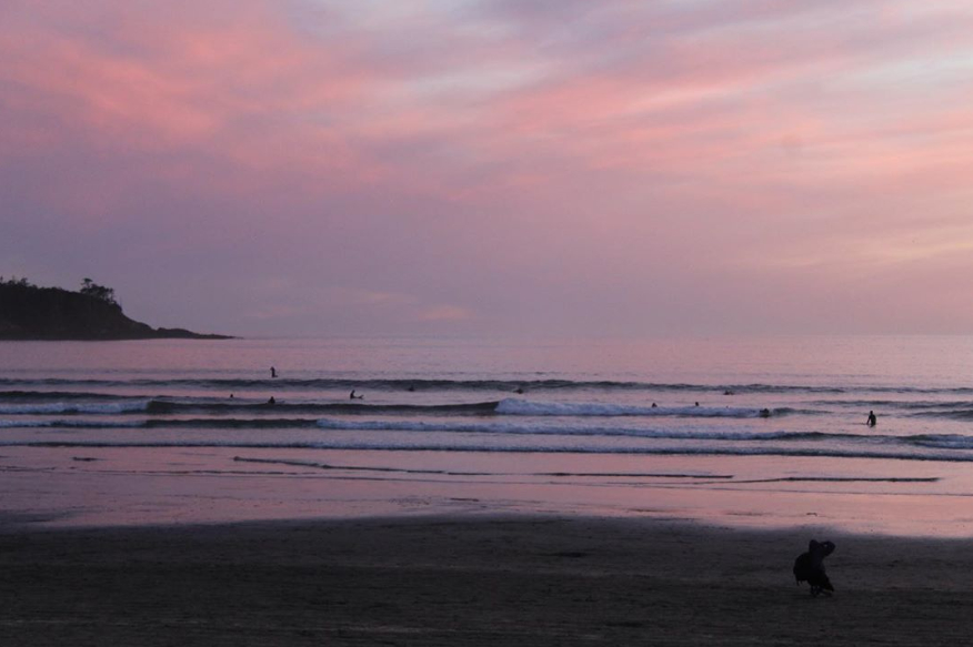 Long Beach tofino surf