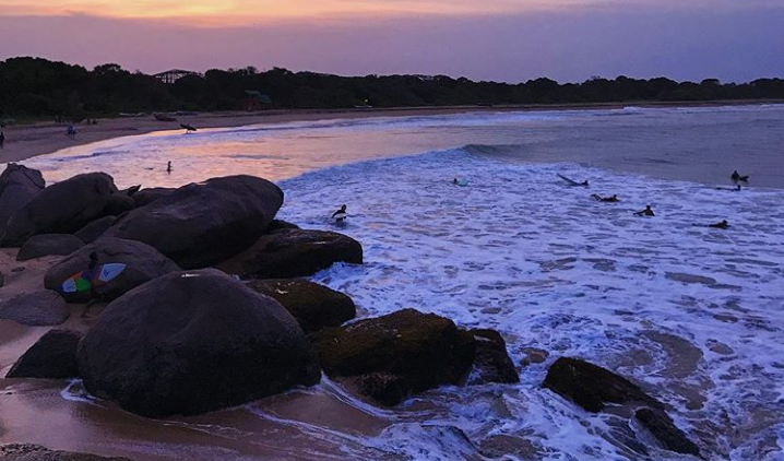Arugam Bay surf