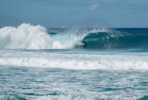 Pipeline surf North Shore of Oahu