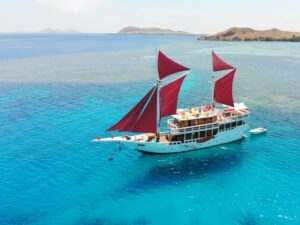 Surf Charter Mentawai