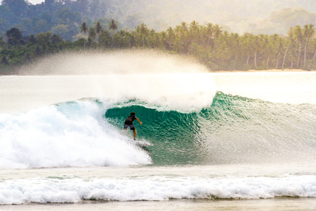 Mentawai islands surf Indonesia