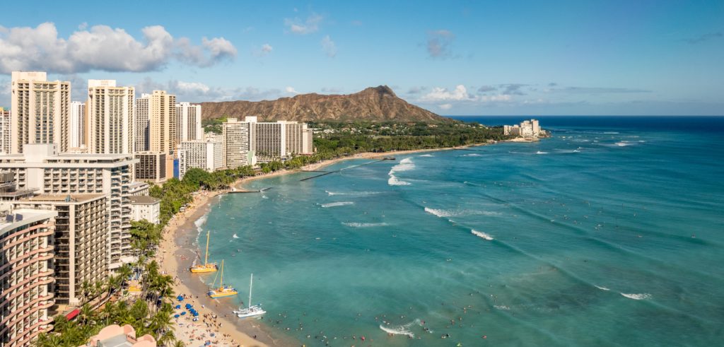 Surf at Waikiki beach, Oahu hawaii