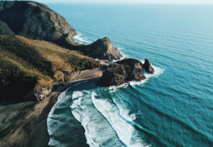 Piha surf new zealand