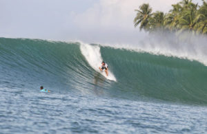 Nias surf