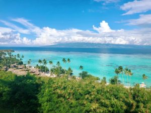 Moorea Tahiti surf