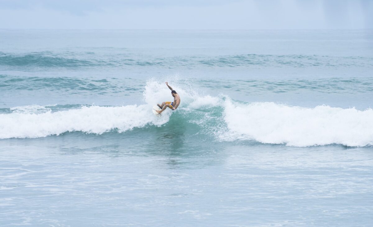 surf costa rica